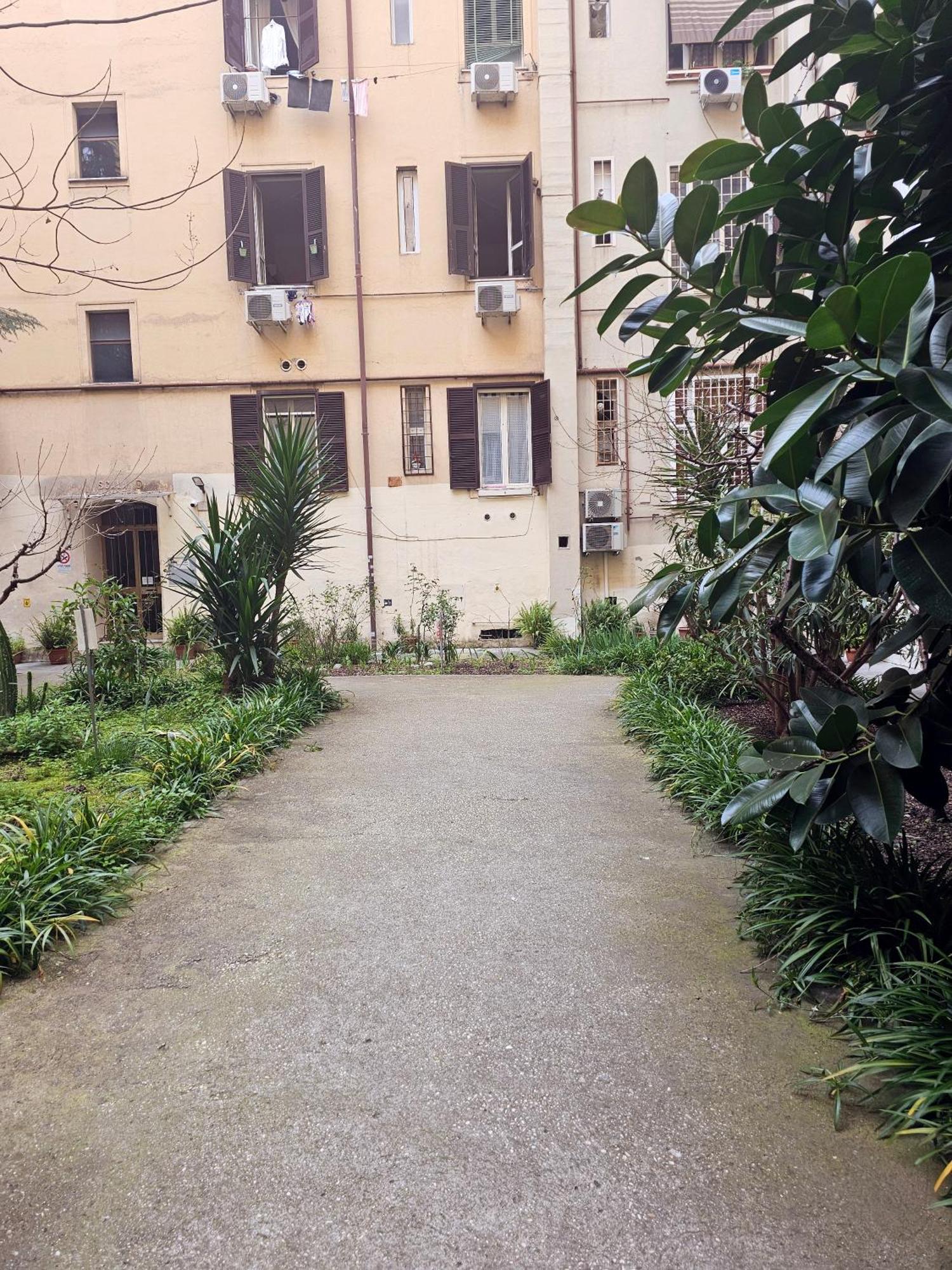 Cialdini 13 Roma Hotel Exterior photo